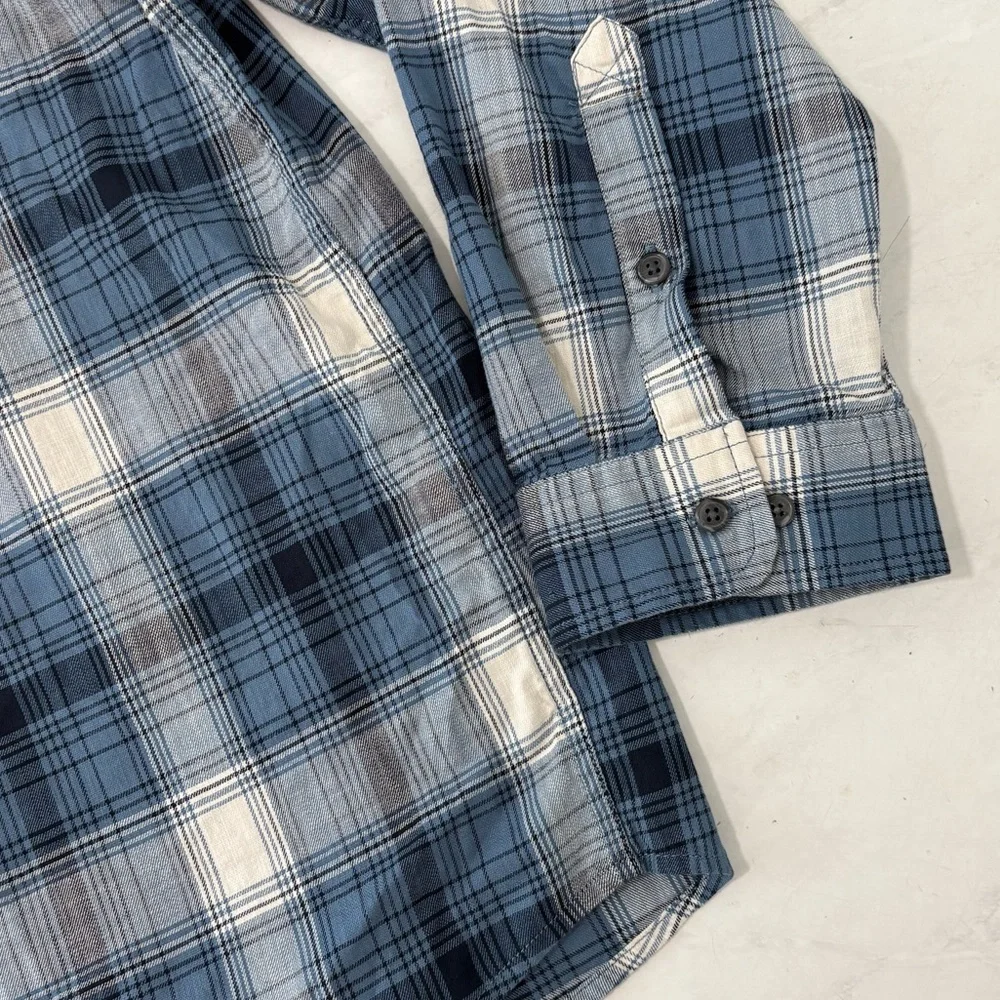 Carhartt Men’s 2XL Blue Plaid Relaxed Fit Button Up Shirt Workwear Utility - Picture 5 of 7
